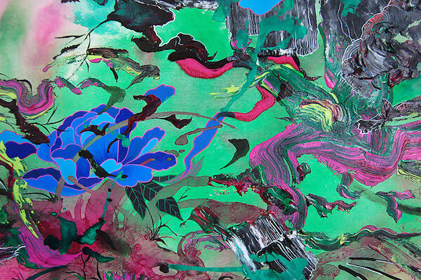Uncanny Peony 